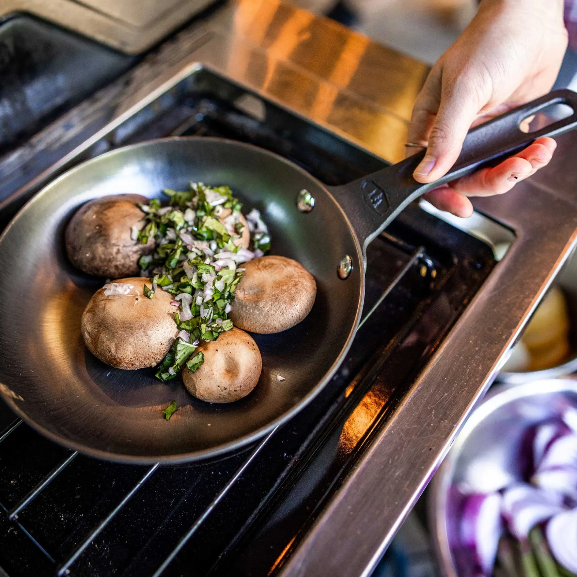 GUIDECAST Frying Pan