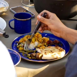 Mesa 4 Person Enamelware Table Set